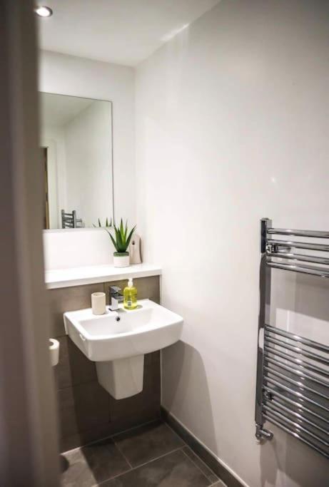 Liverpool City Centre Apartment Baltic Triangle Exteriör bild